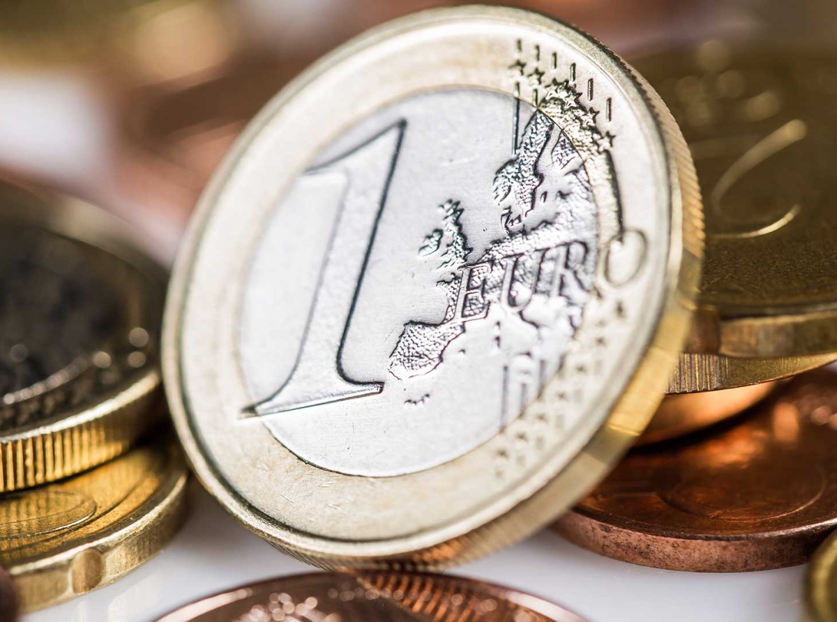 Odluka o dvojnom iskazivanju zbog uvođenja eura kao službene valute u Republici Hrvatskoj
